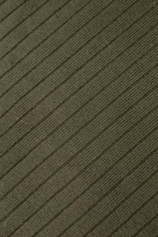 Pull Vert Style Américain