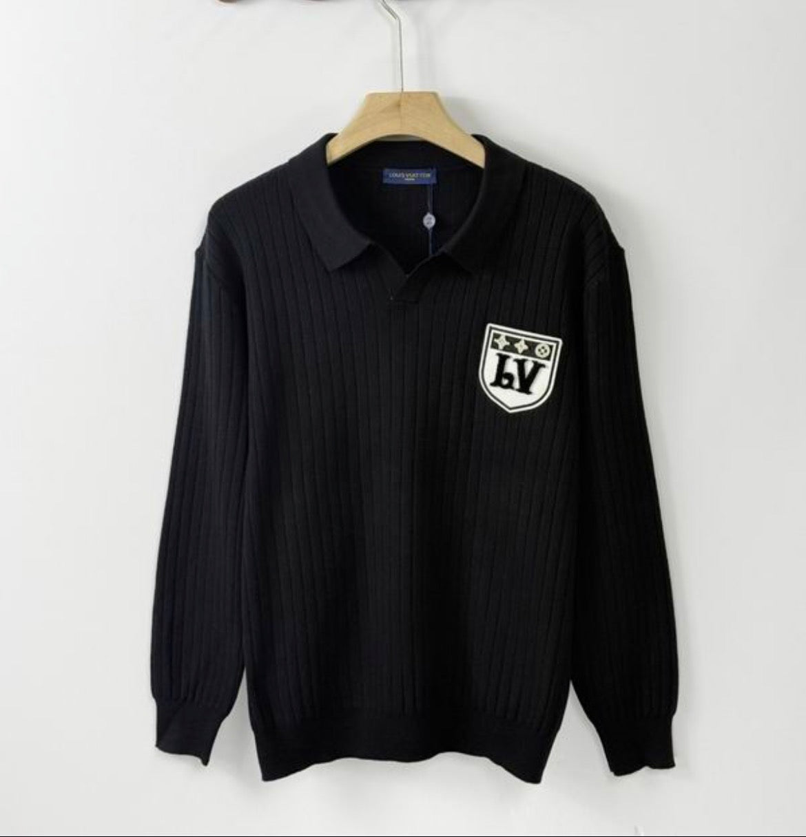 Pull Noir style Américain