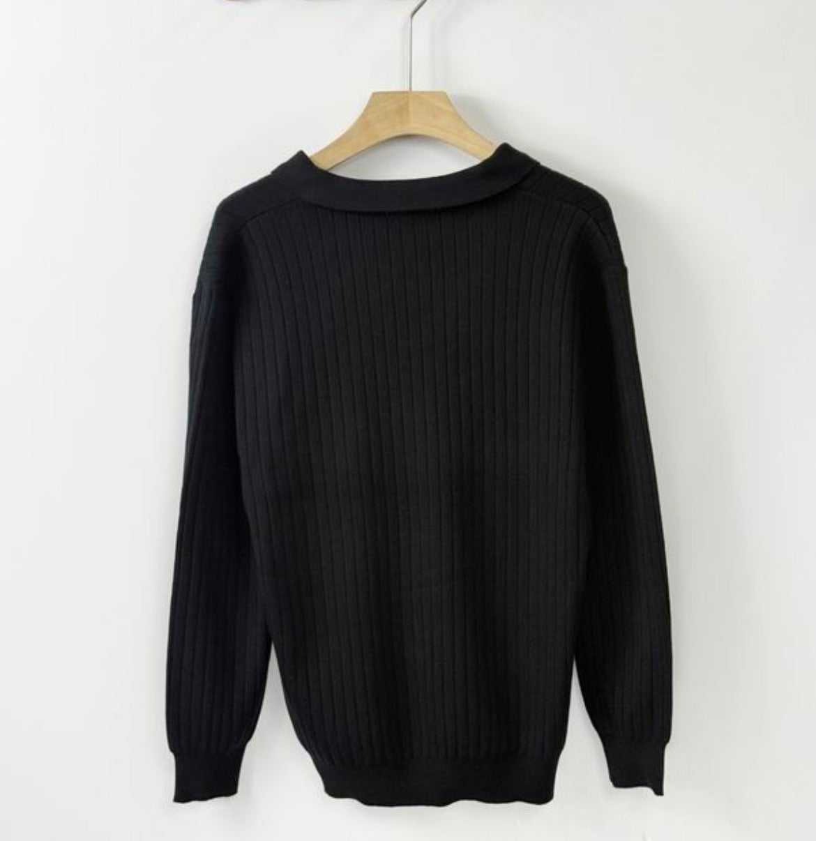 Pull Noir style Américain