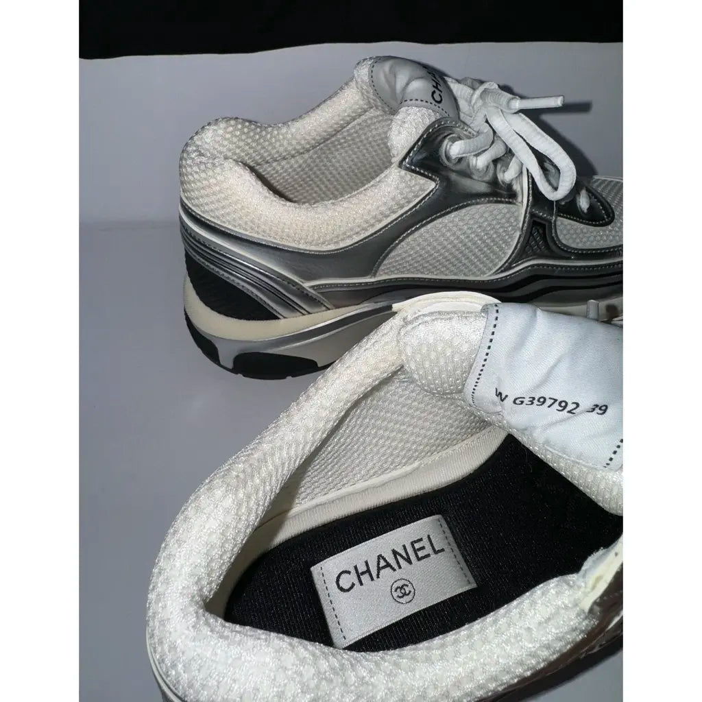 Chan** Shoe