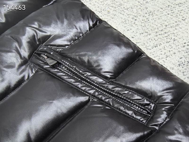 Lightweight Gloss Puffer Vest